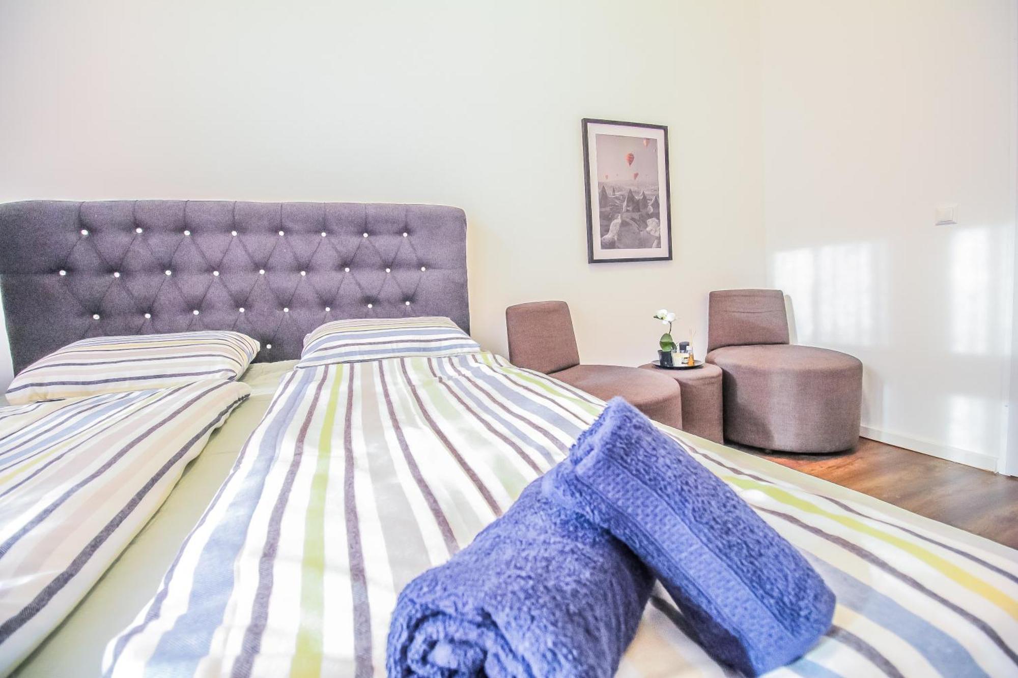 Disc Cozy Rooms In Liesing Viena Exterior foto
